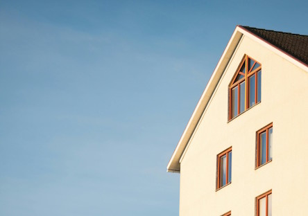 Clean and organized living space after professional house cleaning